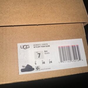 UGG Kids Fluff Yeah Slide - Black